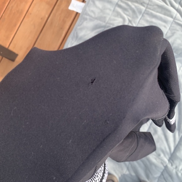 Lululemon pants - Picture 7 of 8